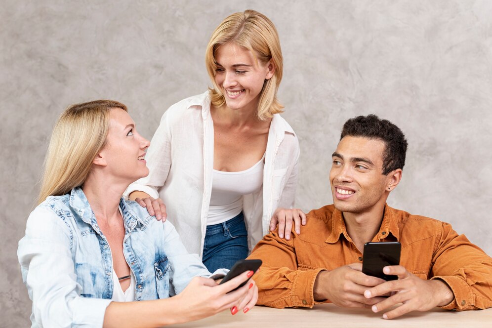 6 Tips To Make People Like You and Build Long-Lasting Friendships