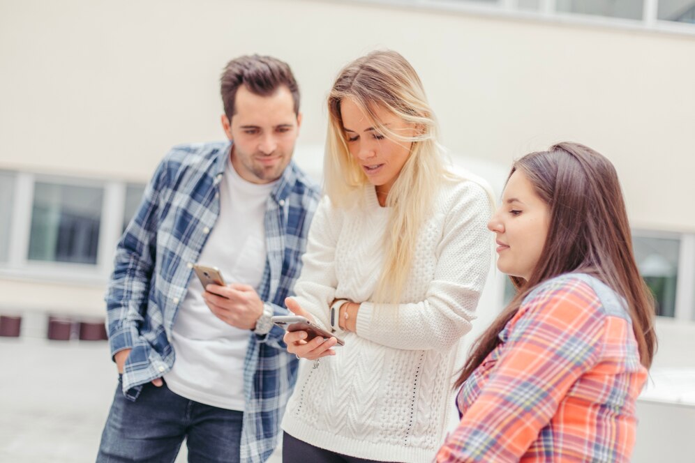 5 Rules of Adult Friendships You Need to Know